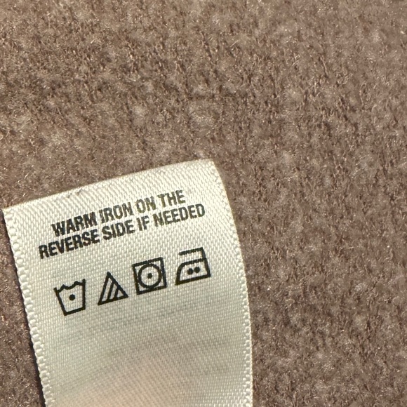 (XS) AEROPOSTALE ROSE MAUVE HOODIE W/ EMBROIDERED LOGO AND FLOWERS - Picture 9 of 10